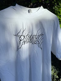 Image 2 of WHITE SKULL FLAME TEE
