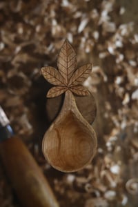 Image 1 of Chestnut Leaf Scoop 