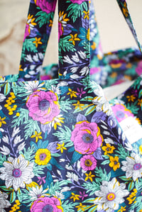 Image 11 of Tote bag [Anémone violet]