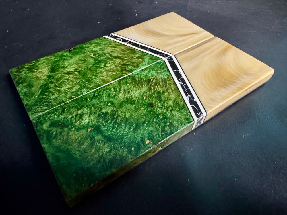 Image of Light Faux Horn & Green Amboyna Burl Segmented Knife Scales