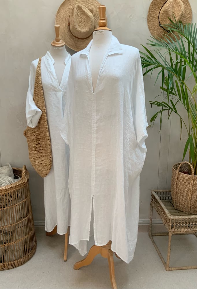 Image of Robe de Plage en voile de lin Blanche