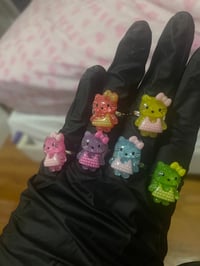 Image 3 of Kitty rings v2