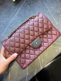 Image 3 of Large classic. 