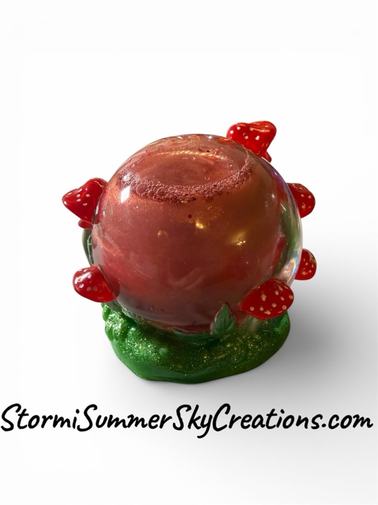 Image of Red Mushroom Shaker Globe 
