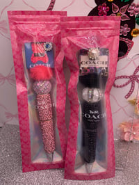 Image 4 of Chi chi  Pen 