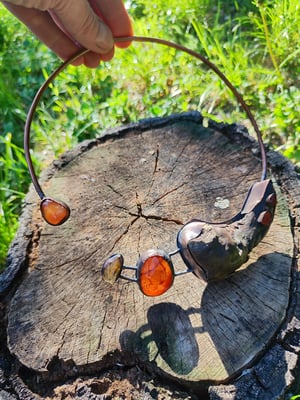 Necklace with pine root and carnelian