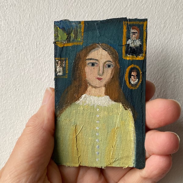 Image of Girl in pale yellow - tiny portrait 