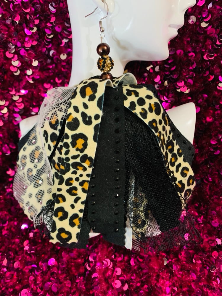 Image of leopard Earrings 