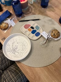 Image 4 of TALLER PINTA TU PLATO EN MATILDA 22/02 11:00