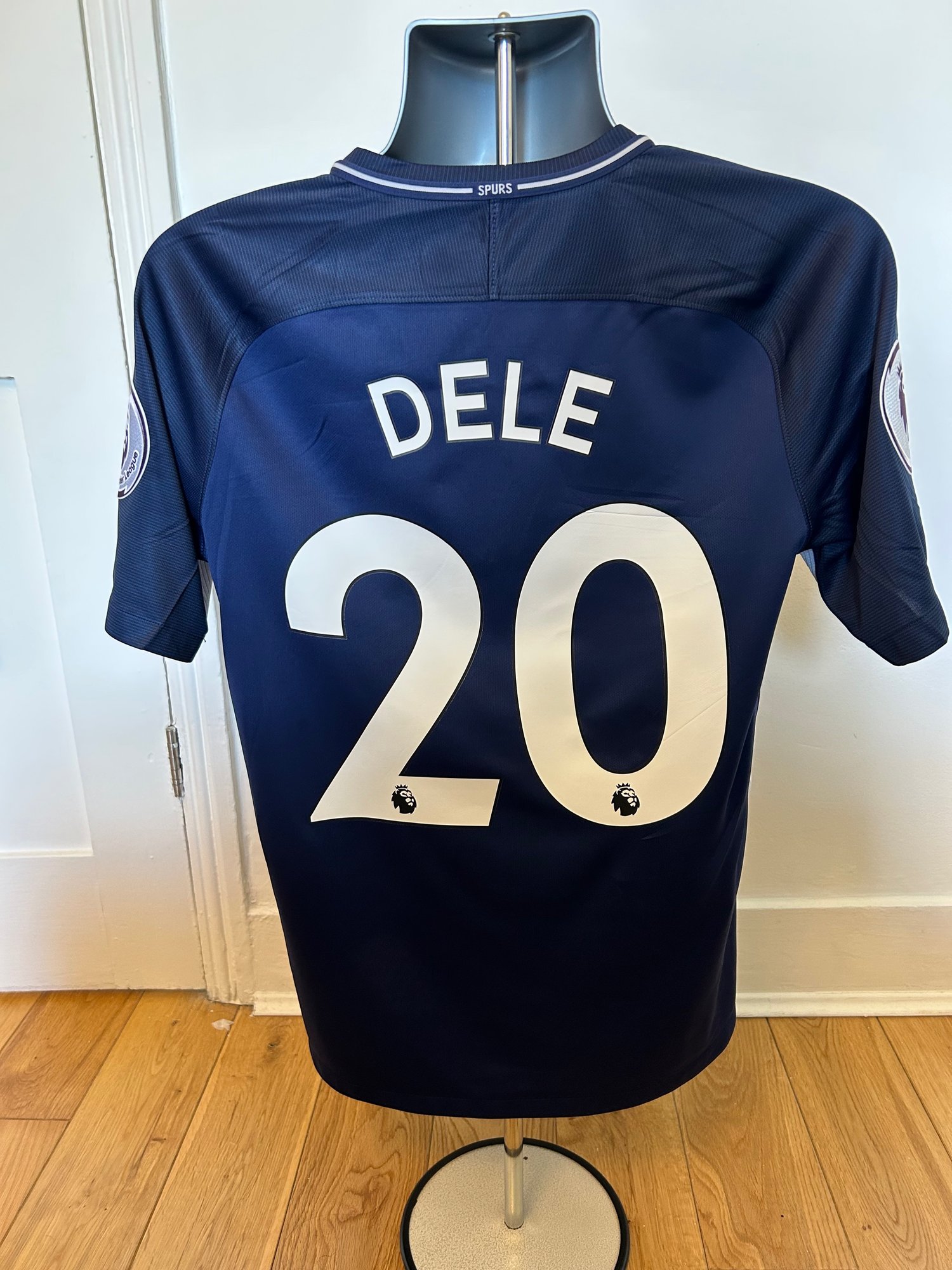 Image of Tottenham Hotspur “DELE 20” 2017/18 Away Shirt + PL patches (M)