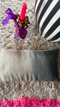 Image 1 of coussin tie and die