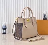 Tan/mono bag
