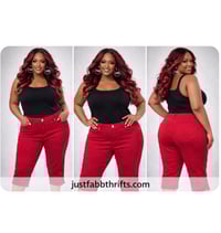 Image 1 of New size 14, Gloria Vanderbilt red denim Capri #705*1LB