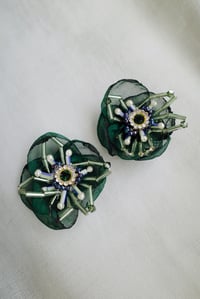 Image 1 of Petal (Emerald)