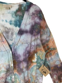 Image 4 of ♻️ UPCYCLED XL Lightweight 100% Cotton Cardigan in Muted Ice Dye