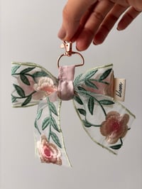 Image 2 of Bow keychain 