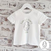 Image 2 of T-SHIRT: Finley & Pearly Club Plus Free Gift