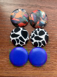Vatari Button Set Earrings