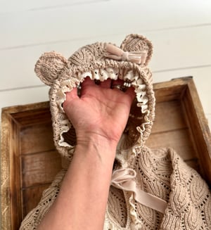 Image of Sweater bear