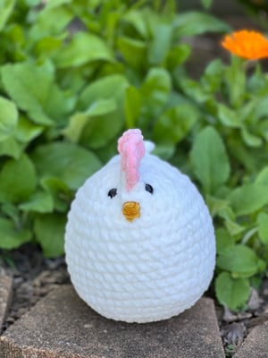 Image of Emotional Support Chicken - Dorothy