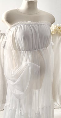 Image 2 of Tulle dress for photoshoots | Alexa | size universal | off white
