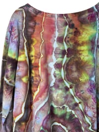Image 10 of 3XL Ladies Long-Sleeve Stretch Tee in Bold Geode Ice Dye
