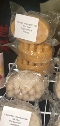 Image 4 of Honey sea moss shampoo Bar
