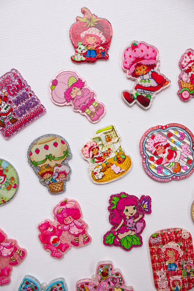 Image of MYSTERY STRAWBERRY GIRL WHIMSY BOWS