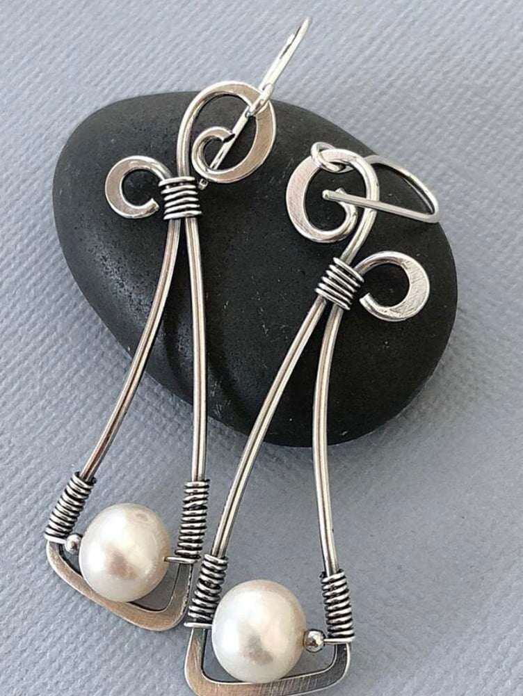 Image of “Pearly Drop Earrings”