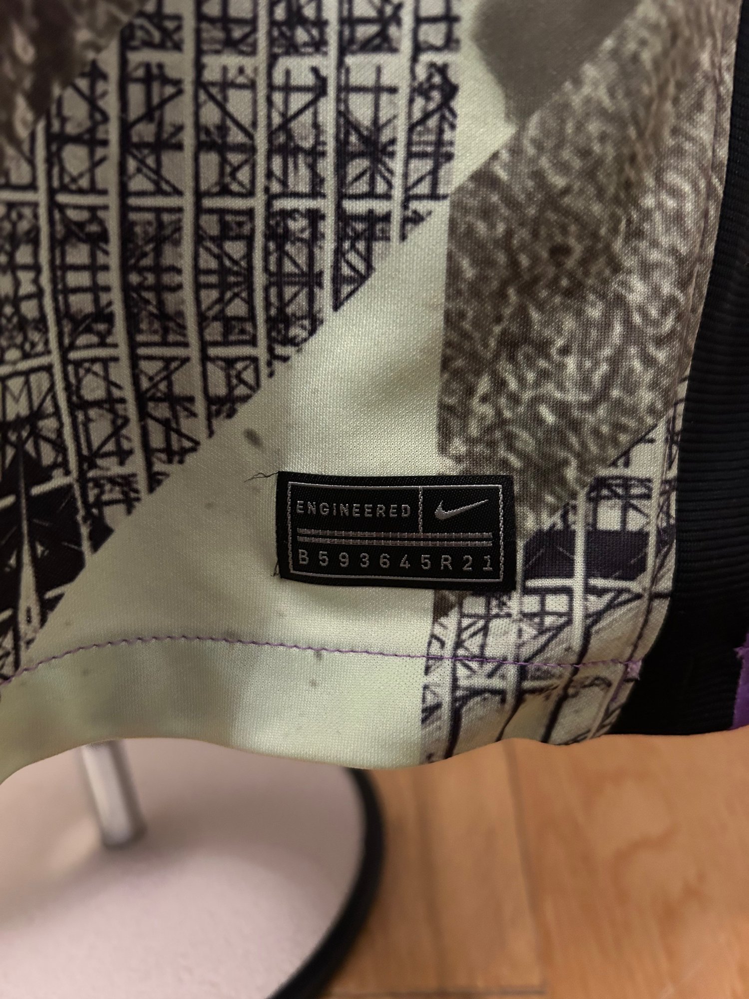 Image of Tottenham Hotspur “DAVIES 33” 2021/22 Third Shirt + PL patch (L)