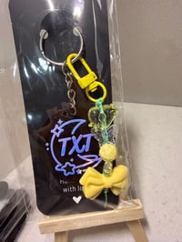 Image 5 of Txt keychain 