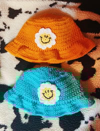 Image 4 of Smiley Daisy Crochet Bucket Hat
