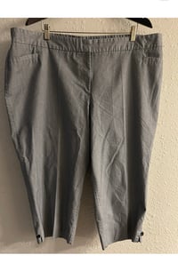 Image 7 of New Sz 22 Roz & Ali 2 Pocket Capri #806*13 (NWOT)