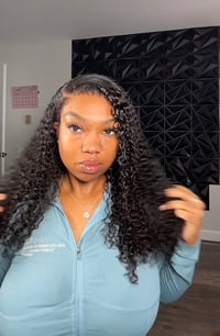 Image 4 of 22” 13x4 Curly Wig With Natural 4c Edges Wig (Hermosa