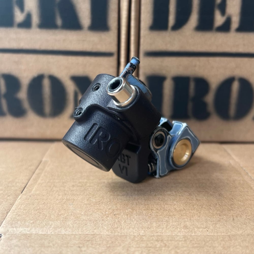 RABBIT V1 RAT STYLE BLUE WIND RCA | DEKI IRON