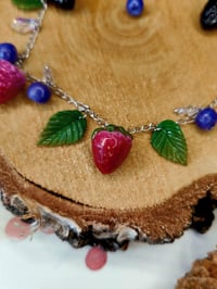 Image 6 of Owocowy naszyjnik charmsowy 🫐🍓