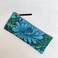 Image 1 of William Morris Pouch No.4