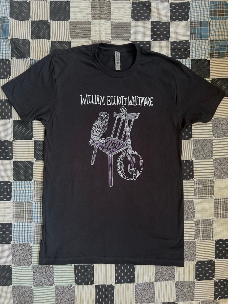 Chair 🦉🪕 T-shirt (Unisex)