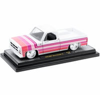 Image 2 of M2 1:24 GMC Sierra Grande 