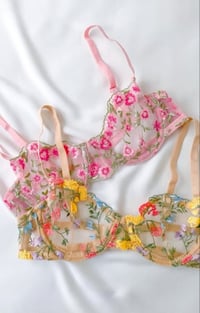 Image 4 of Bloom Bra Set in Beige
