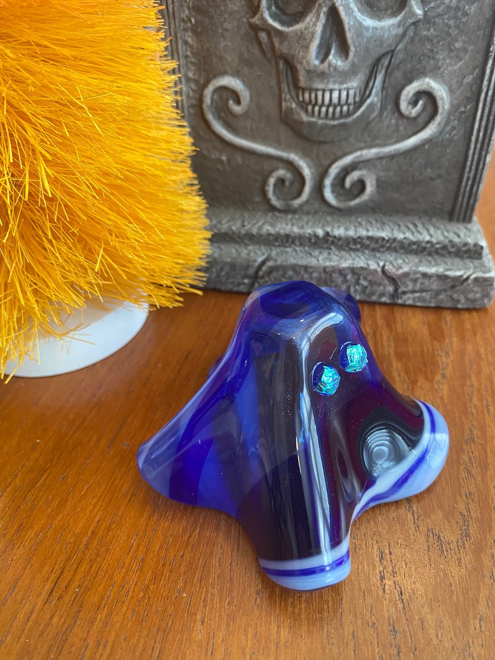 Image of Blue Whispy, Dichro Eyes Medium