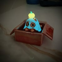 Image 14 of Glow in dark picture holder orange cat in the box ceramic keepsake (rainbow effect)
