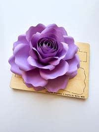 Image 1 of Medium Wall flower Die #222