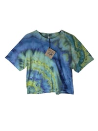 Image 4 of S Crop Tee in Cool Agate Ice Dye 