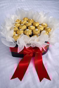 Image 1 of Luna Petite