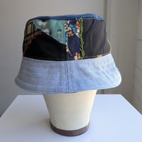 Image 4 of Reworked NY Reversible Bucket Hat 40s Quilt top L 23"