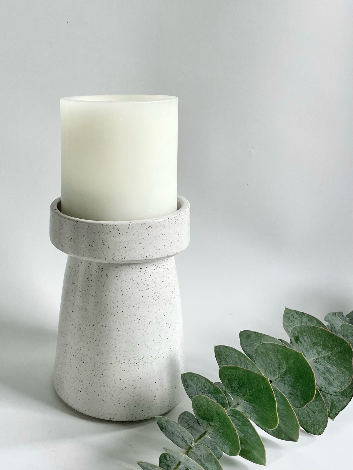 Image of Candle holder 1 