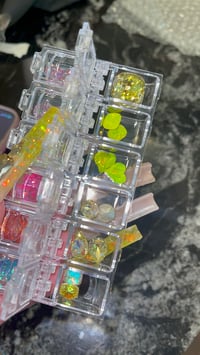 Image 1 of Neon Zulay Crystals Box (23pc)