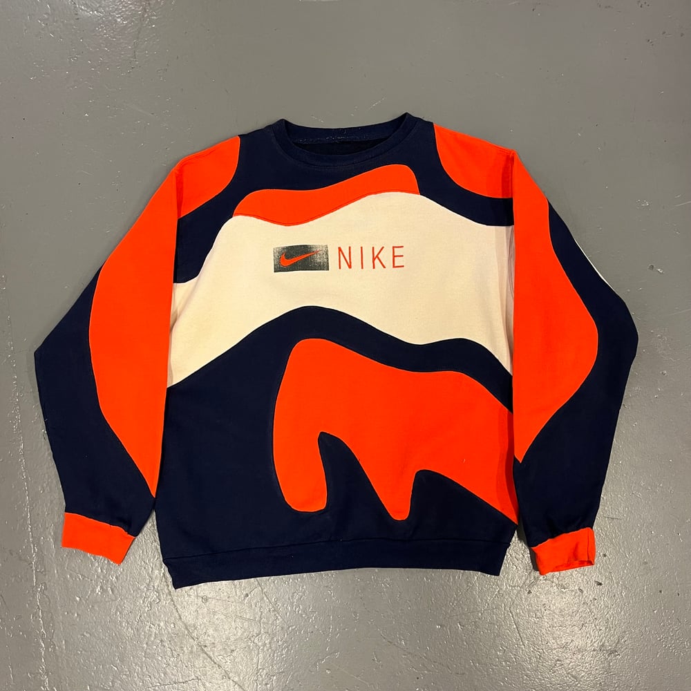 Image of Vintage Nike rework sweatshirt size xl 01