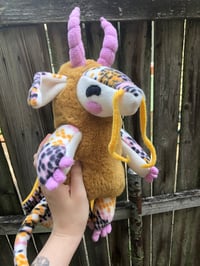 Image of Golden Dragon Dusty